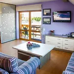 Sloneczny Port Bed & Breakfast
