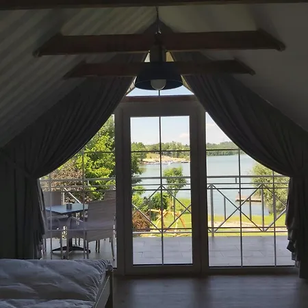 Sloneczny Port Bed & Breakfast
