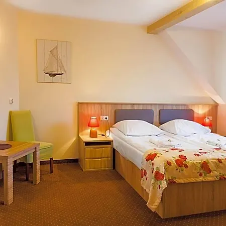 Sloneczny Port 4* Миколайки