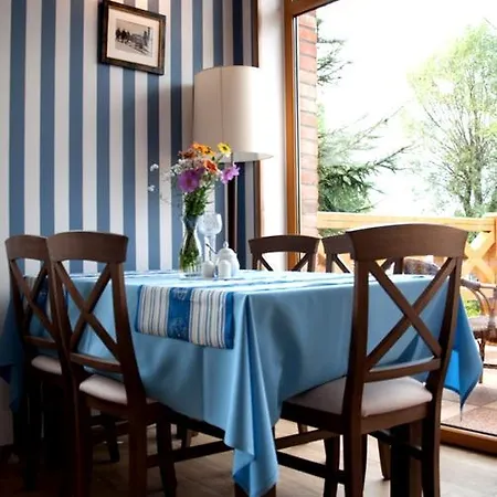 Słoneczny Port Nocleg ze śniadaniem Mikołajki